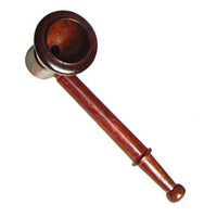 Lähikuva 8 cm pitkästä, kiillotetusta ruusupuupiipusta, jossa näkyy luonnollinen puunsyykuvio.