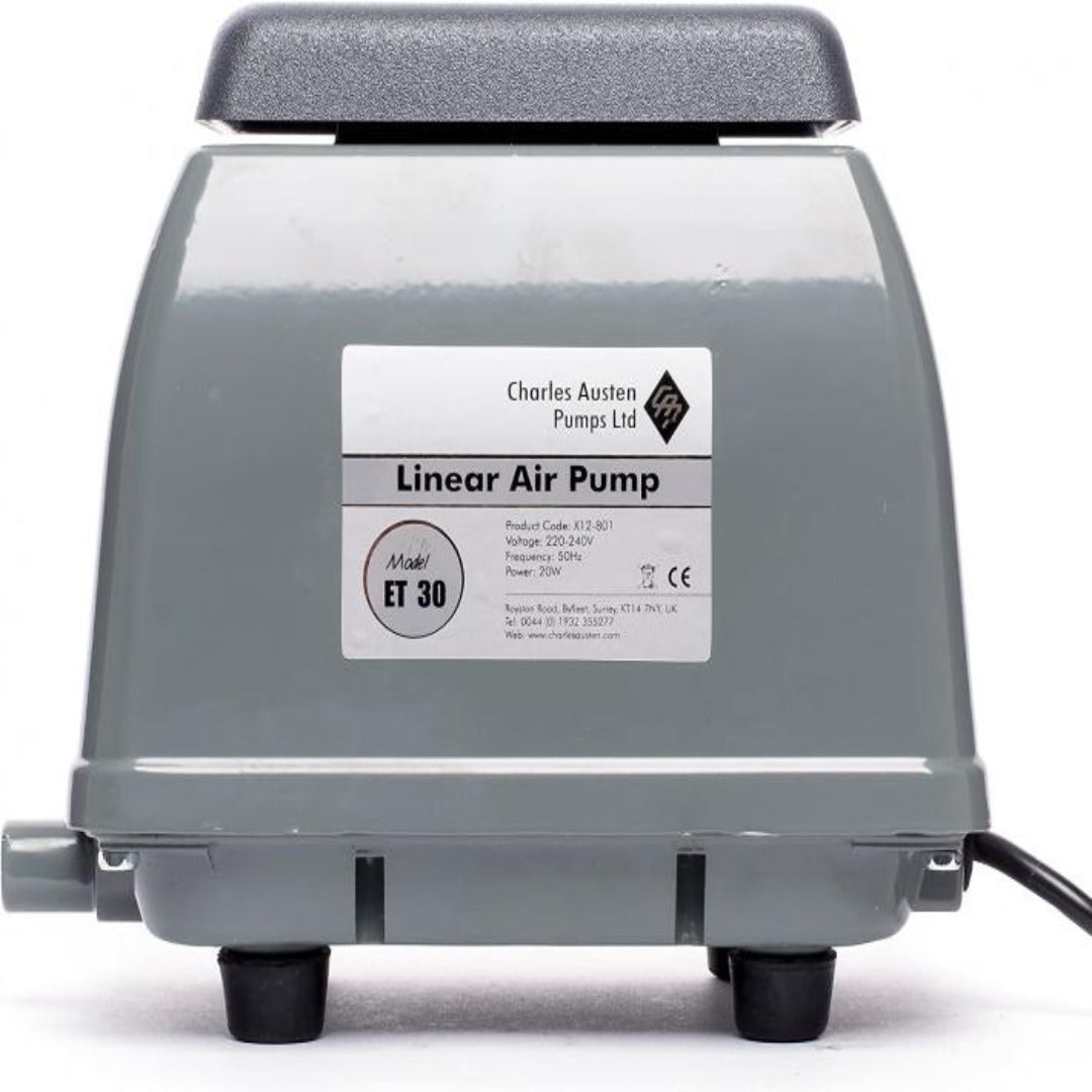 enviro ET30 ilmapumppu kahdeksalla ilmakivellä, soveltuu akvaarioihin, lampiin ja vesiviljelyyn.