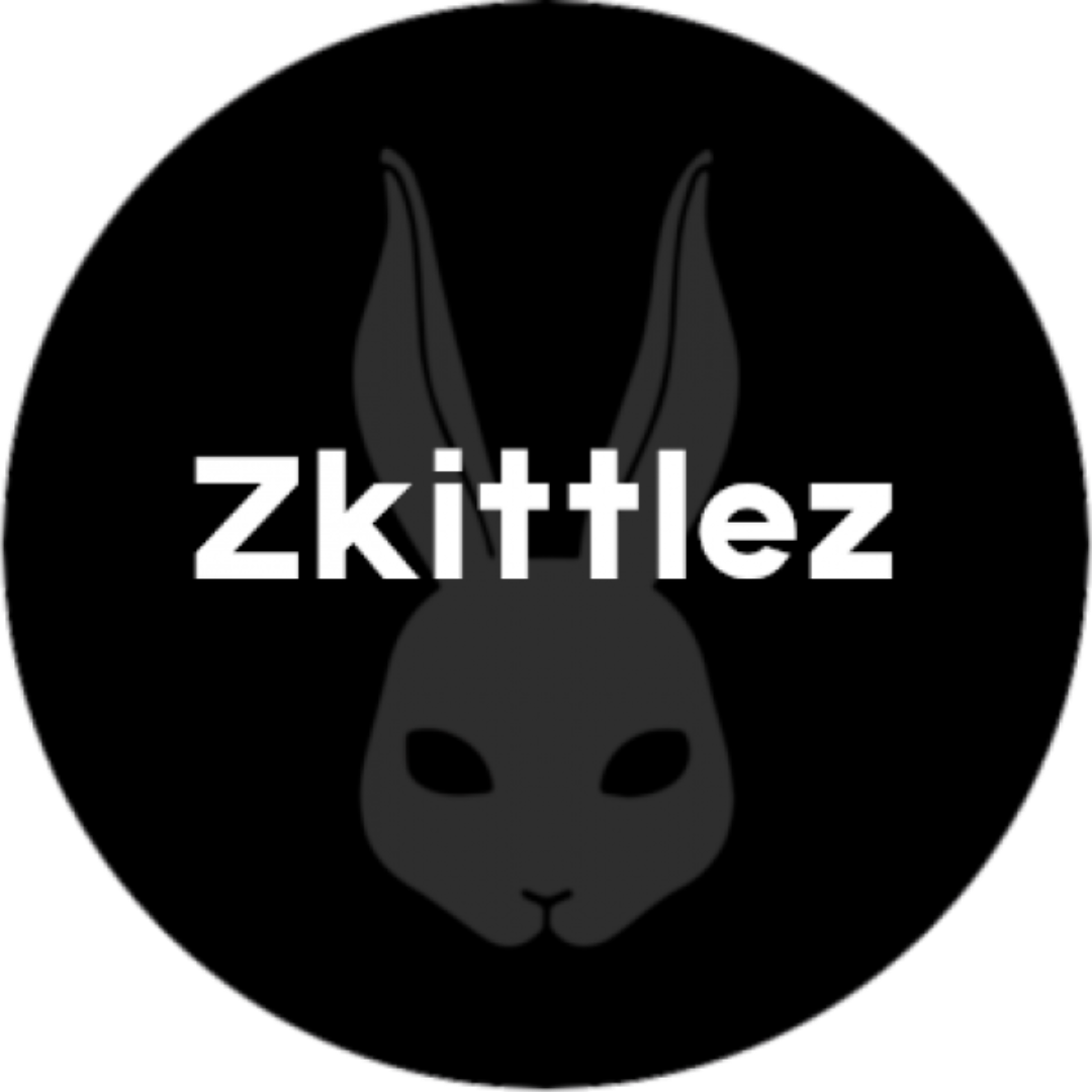 Kuva Zkittlez feminisoidun kannan runsaasta ja värikkäästä kukasta, josta erottuvat makeat terpeenit ja kiteet - Kaninkolo.