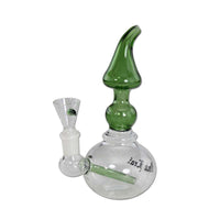 Black Leaf Bubbler Green – vihreäsävyinen lasibubbleri, jossa integroitu diffuusori ja elegantti Black Leaf -logo.