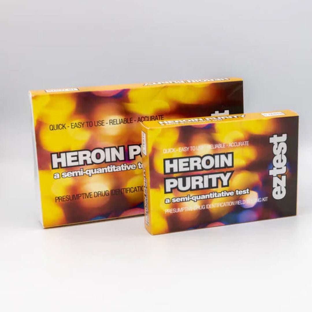 Ez test Heroin pikareagenssitesti. Käsivarassa pidettävä, yksittäispakattu testipakkaus, joka sisältää ampullin ja väriä vaihtavan reagenssin nesteen heroiinin esitunnistusta varten.