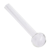 Kuvassa läpinäkyvä 10cm borosilikaattilasinen öljypiippu valkoisella taustalla, jossa näkyy sen kestävä saumaton rakenne ja tiivisteiden polttopää.